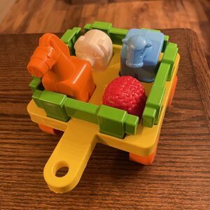 Vintage Child Guidance Toy 1984 Farm Set Wagon Animals Fence